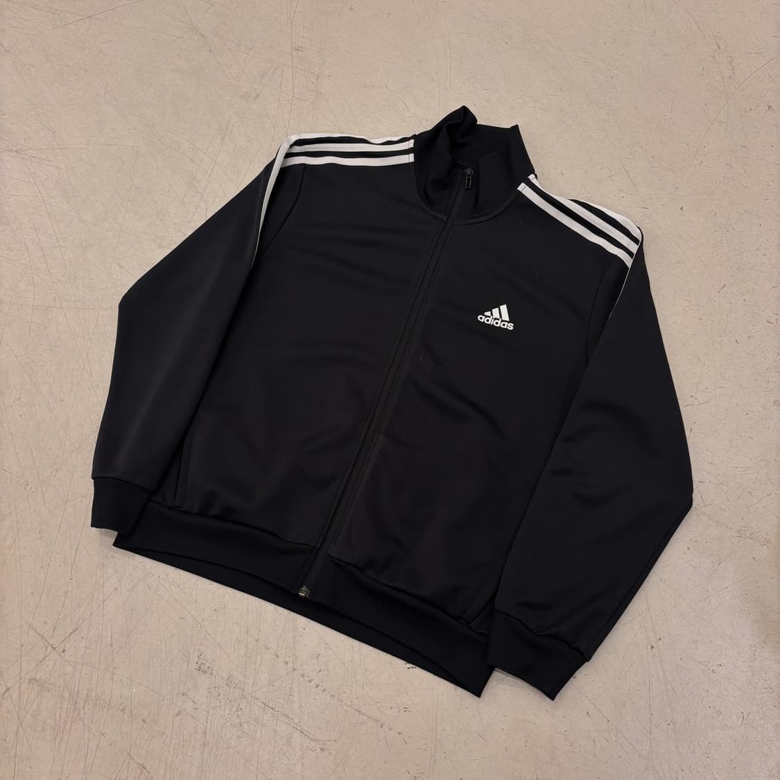 아디다스 이큅먼트 트랙탑 져지 상품이미지1