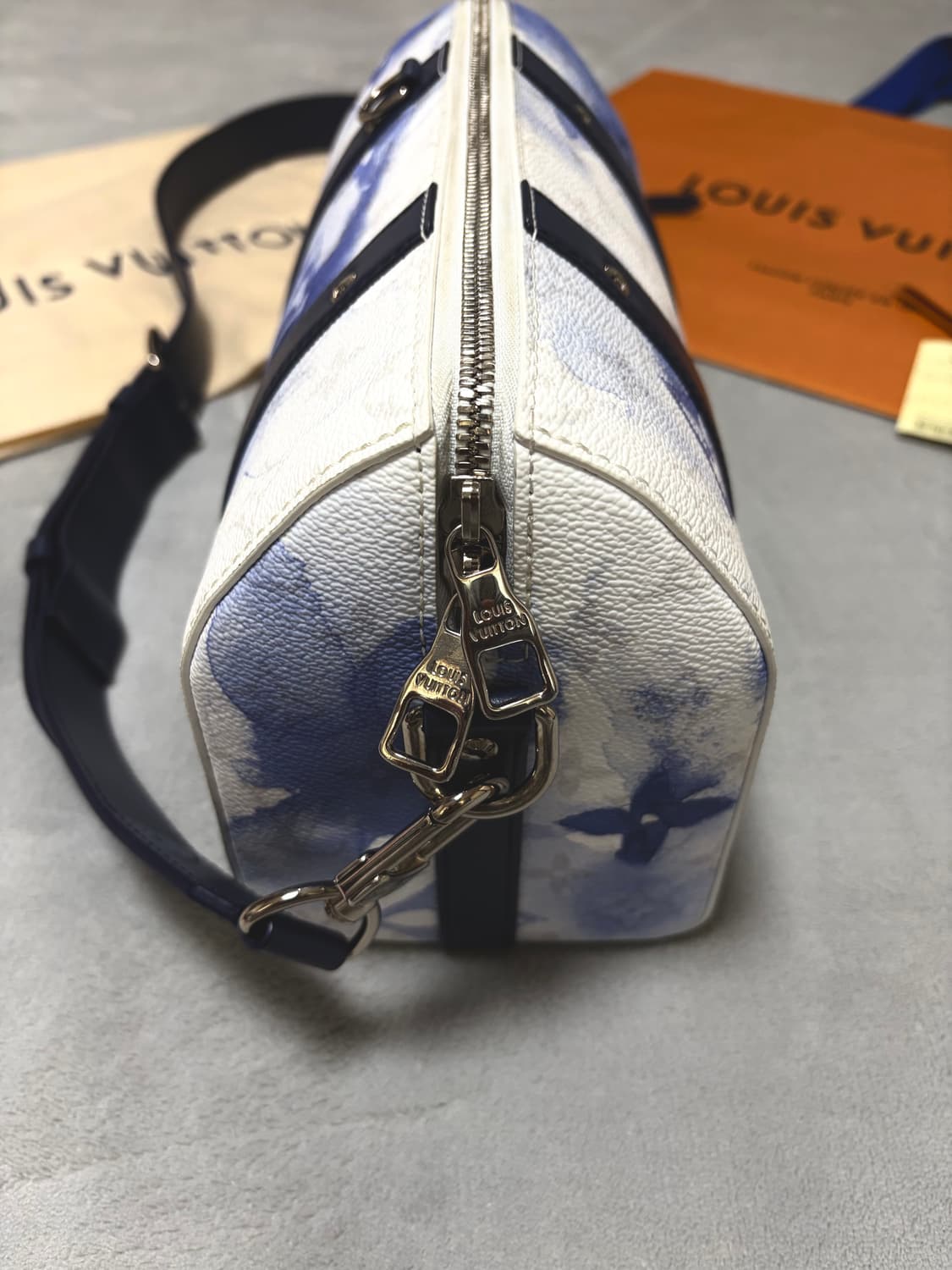 루이비통 워터컬러 키폴 상품이미지4
