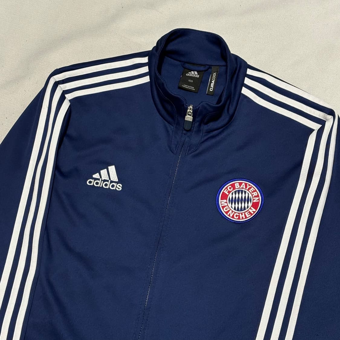 100 아디다스 바이에른뮌헨 네이비 트랙탑 상품이미지1