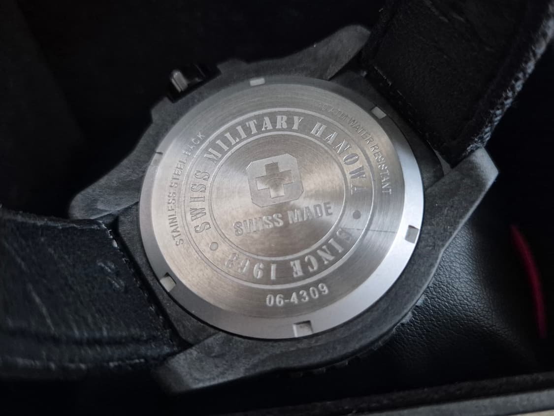 [SWISS MILITARY] 스위스 밀리터리 카본 시계 상품이미지4