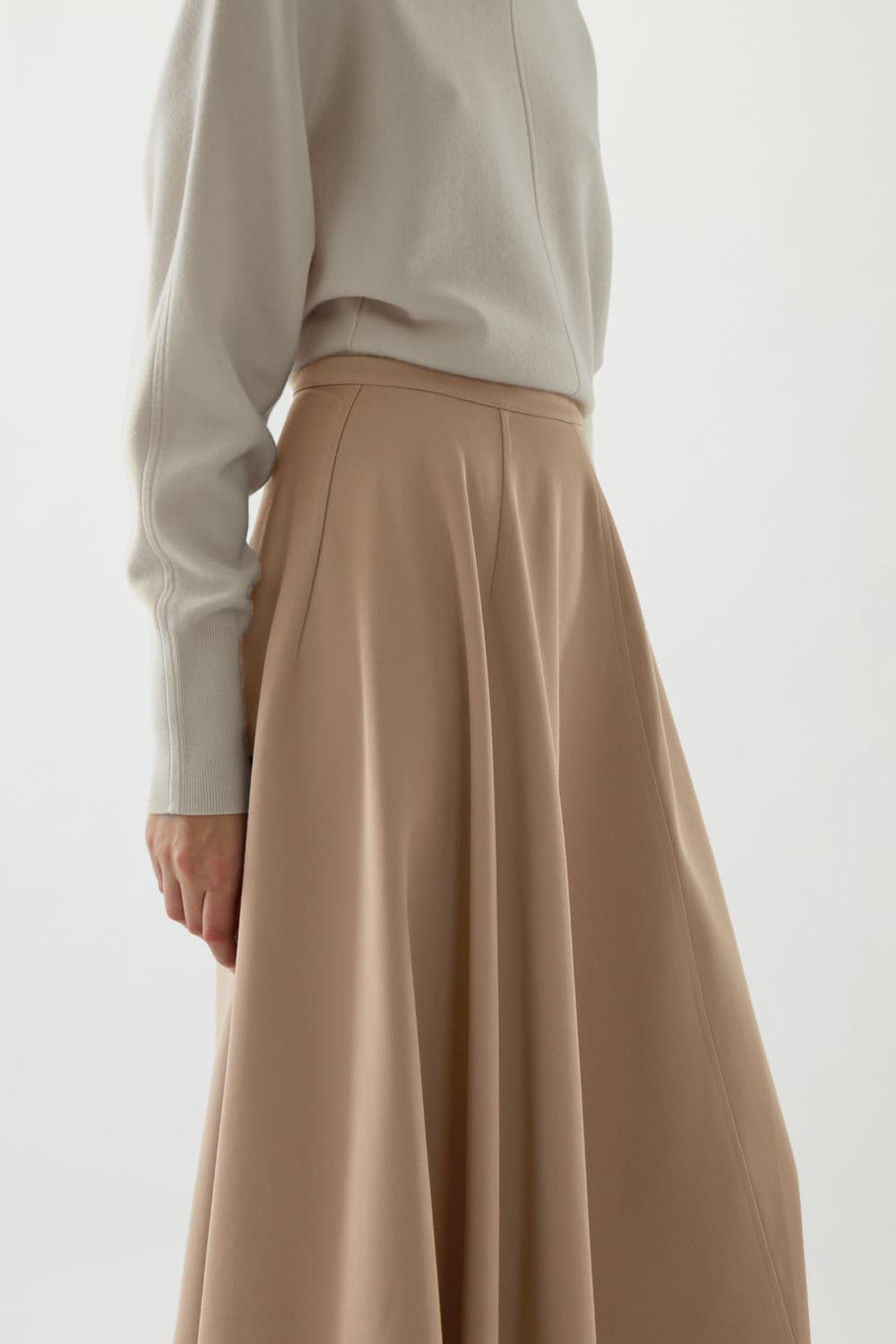 거의새것 COS 베이지 A라인 언발 롱스커트 상품이미지5