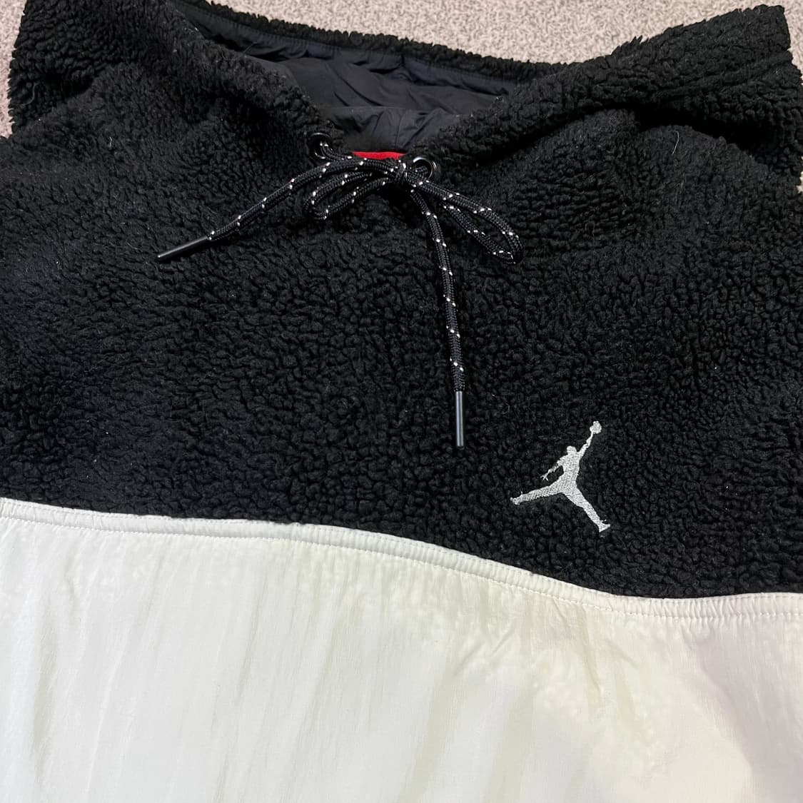 나이키 조던 배색 쉐르파 후드티 상품이미지2