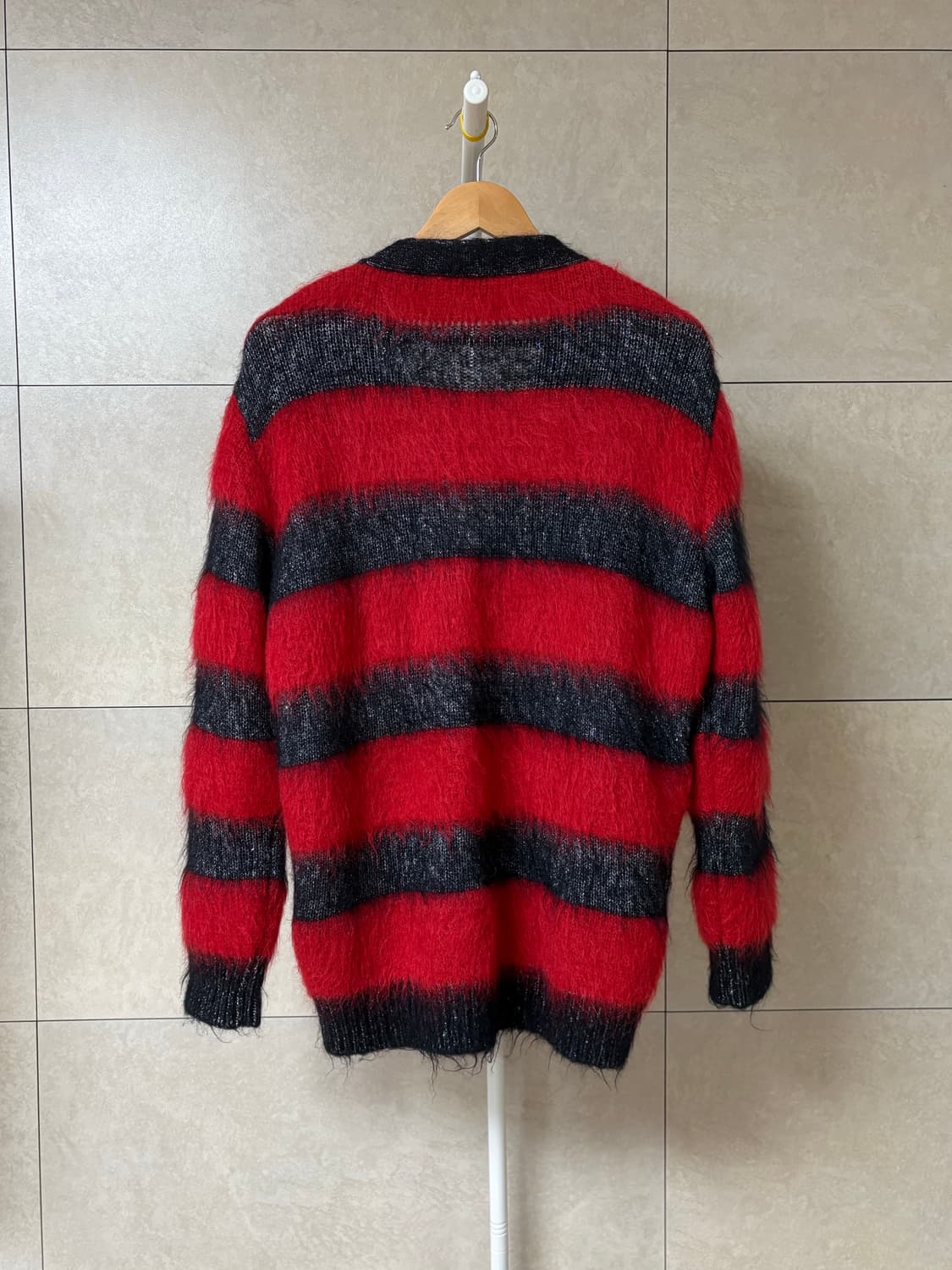 생로랑 20fw 모헤어 은사 가디건 상품이미지3