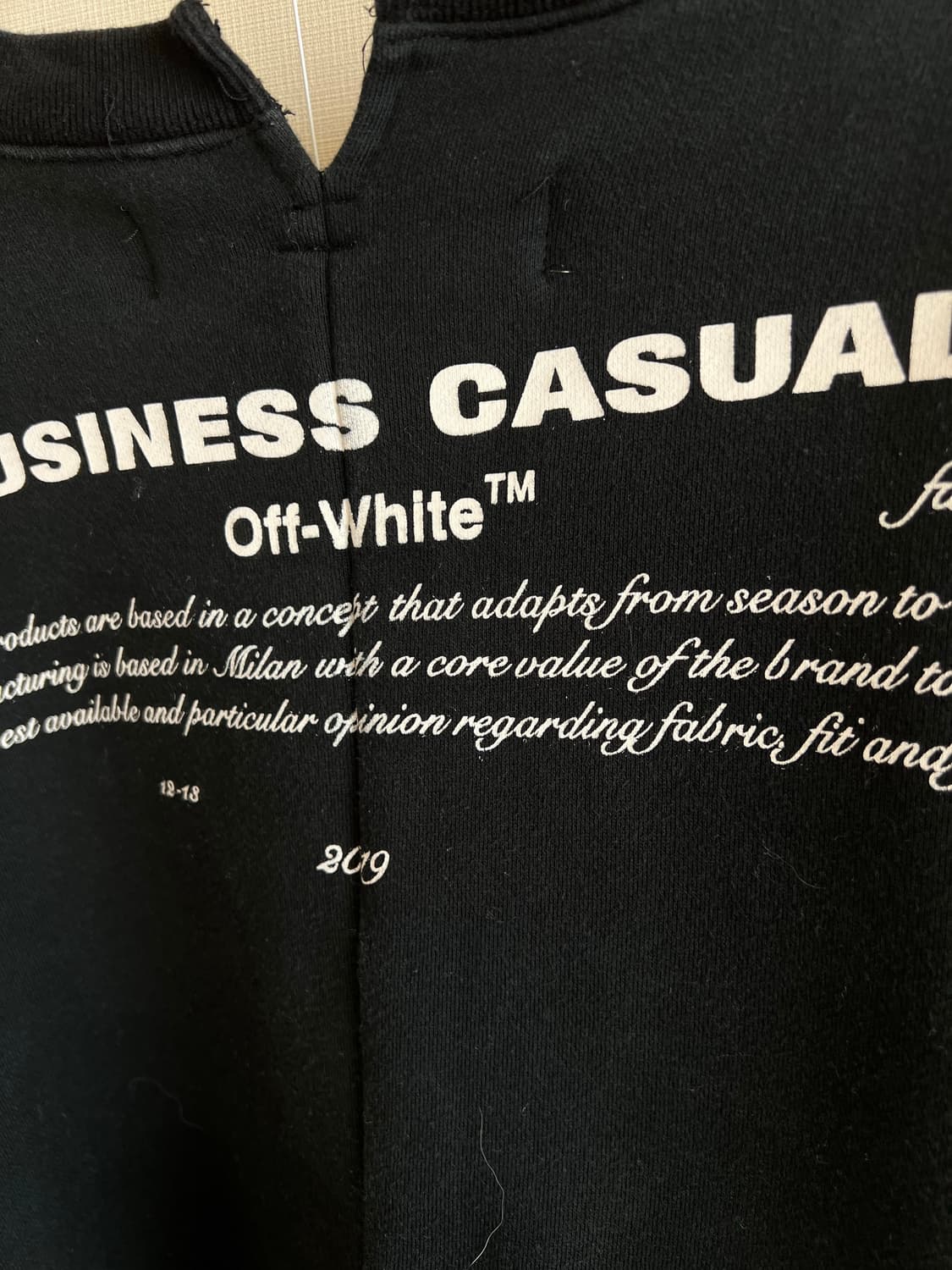 오프화이트 맨투맨 상품이미지8