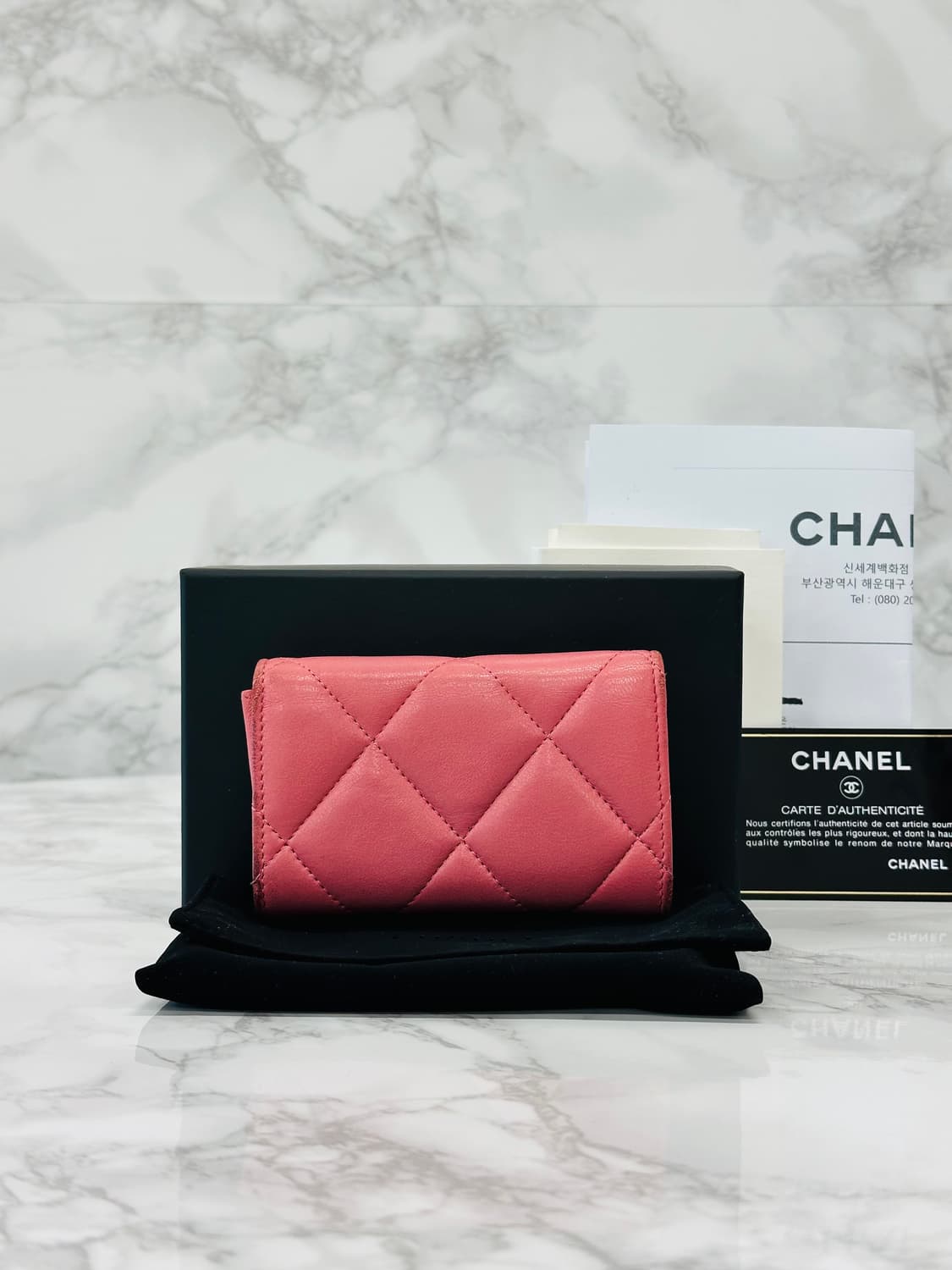 샤넬 19 플랩 카드지갑 핑크 상품이미지5