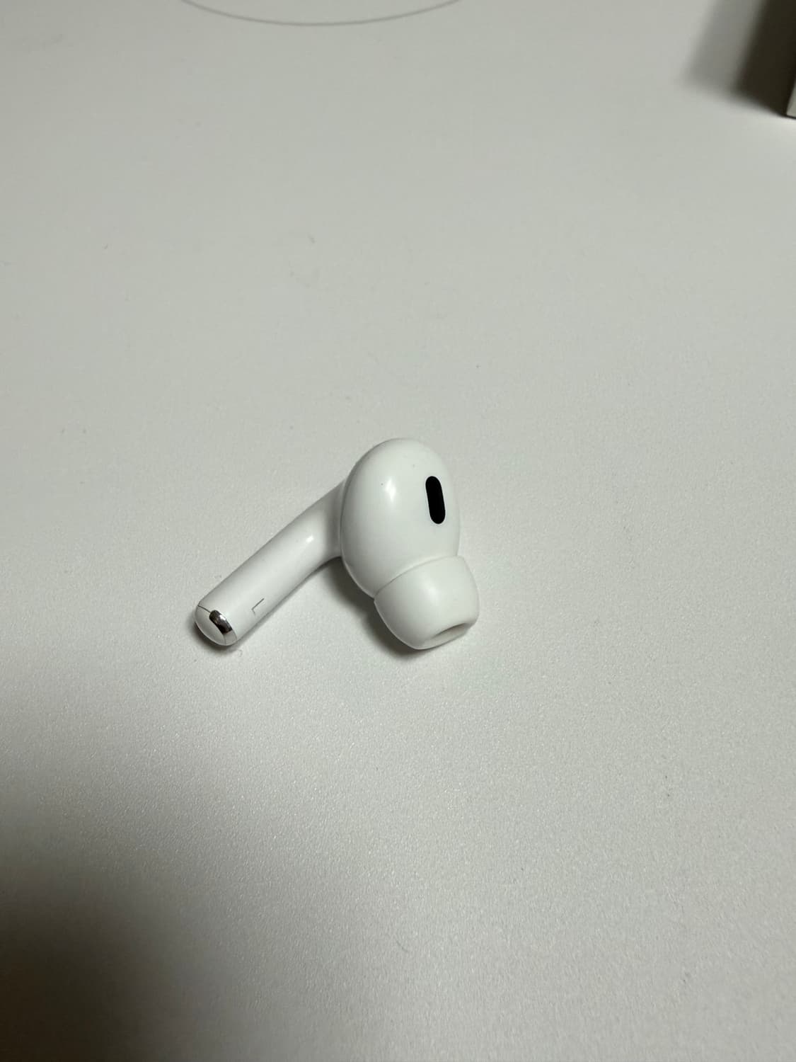 에어팟 프로 2세대 왼쪽 유닛 8핀 상품이미지1