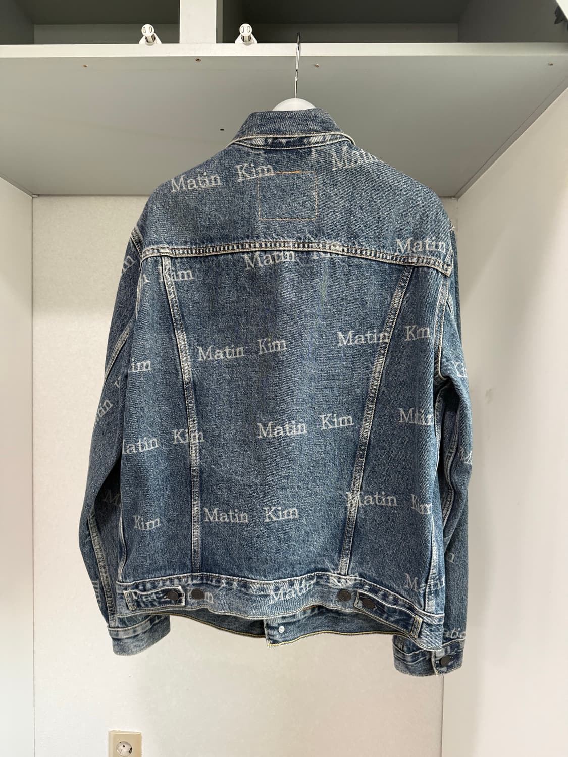 마뗑킴 리바이스 데님 자켓 M 팝니다 상품이미지2
