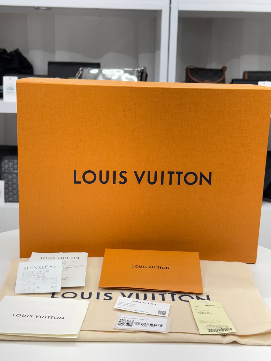 [OS] 루이비통 이클립스 스티머 웨어러블 월릿 크로스백 상품이미지10