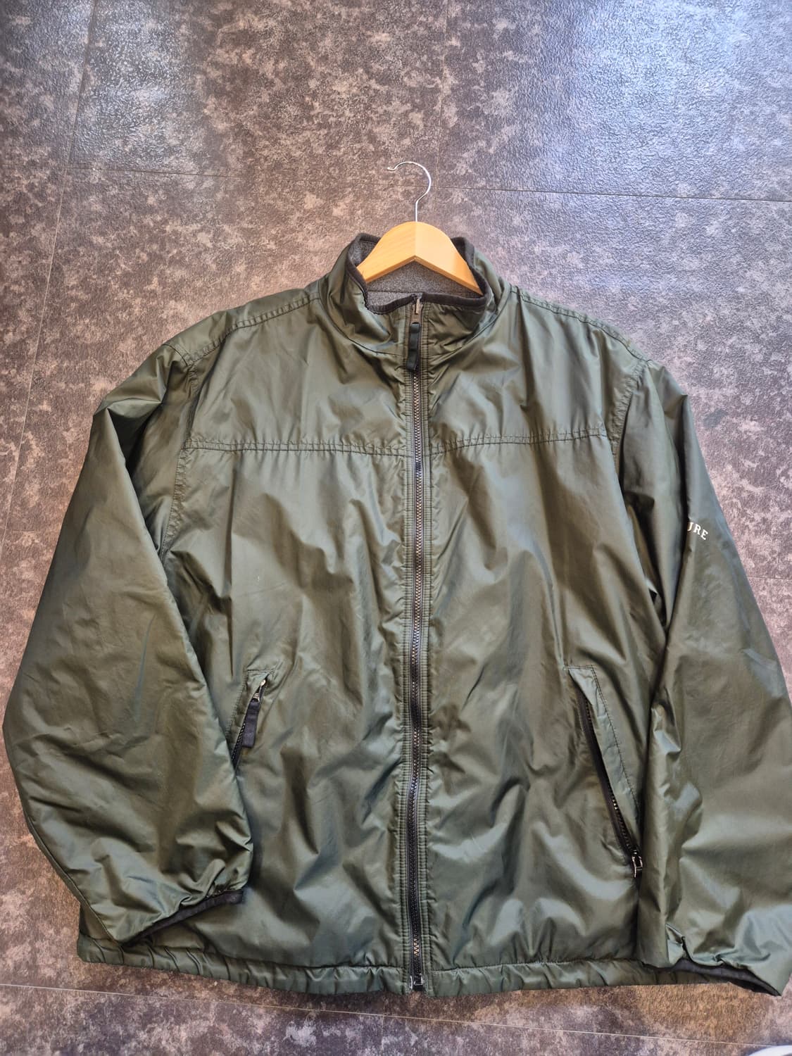 Structure 브랜드의 바람막이 자켓입니다 상품이미지1