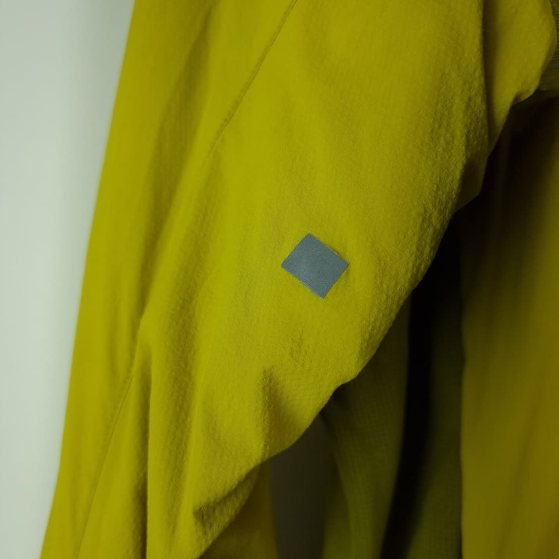 [아크테릭스] 아톰 LT 후디 바람막이 자켓 P01596 상품이미지8