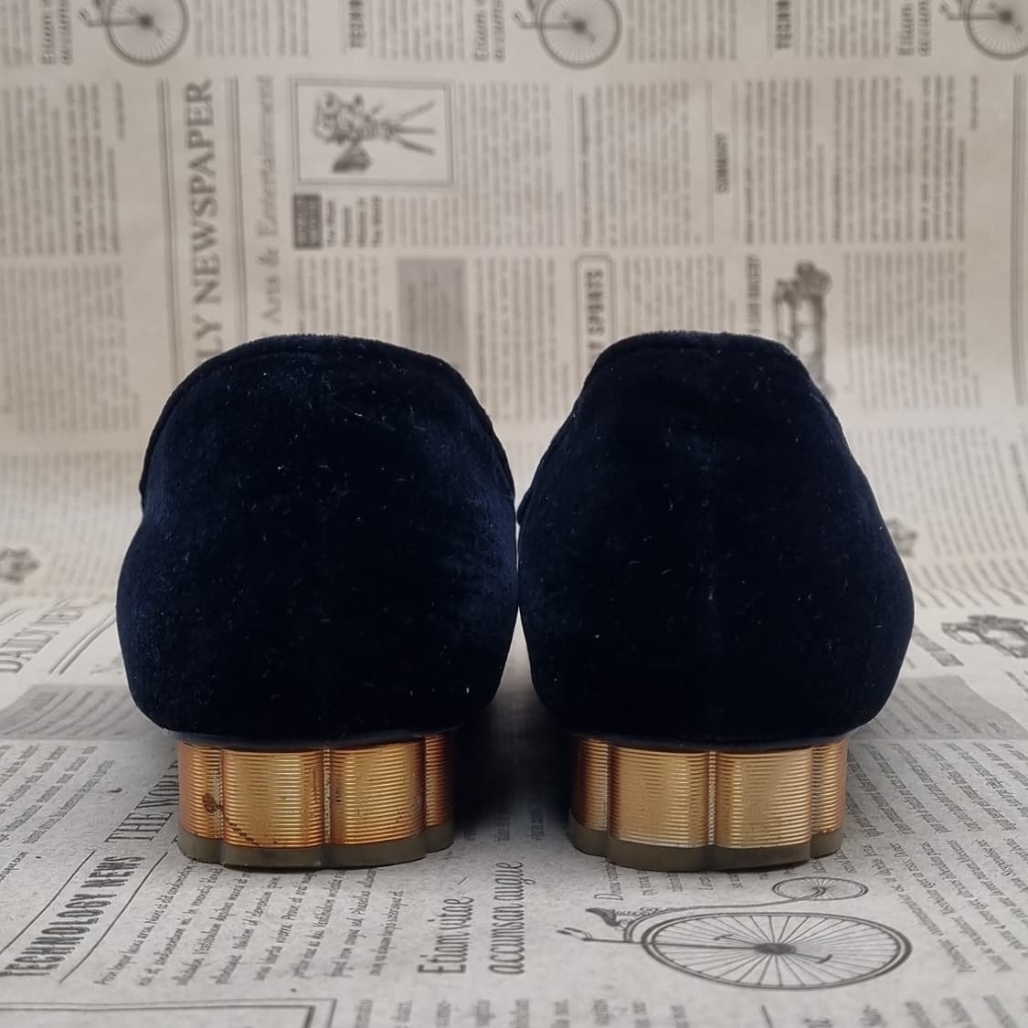 살바토레 페레가모 벨벳 여성 로퍼 38 240 상품이미지4