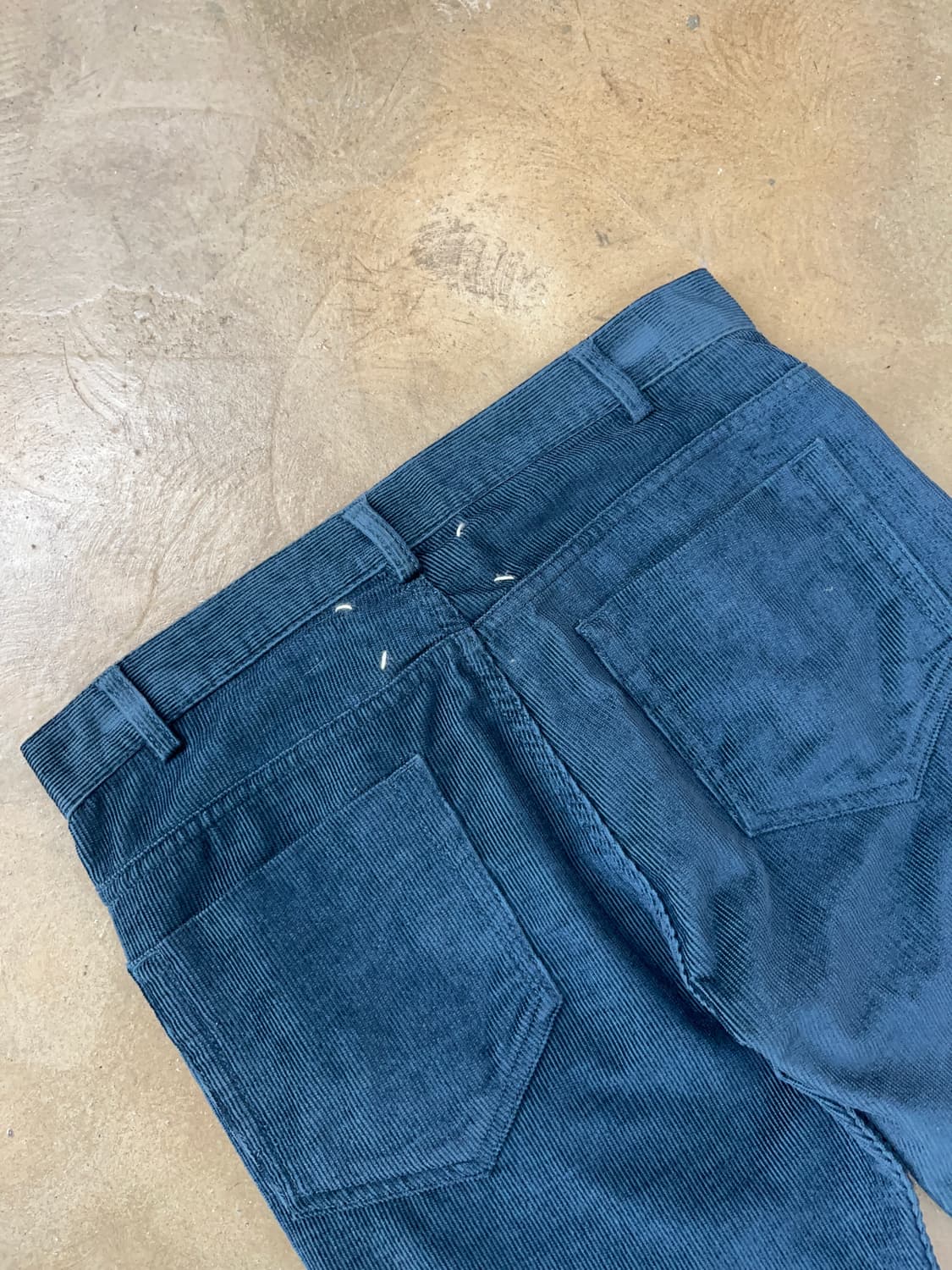 Maison Margiela Line 10 Corduroy Pants 상품이미지4