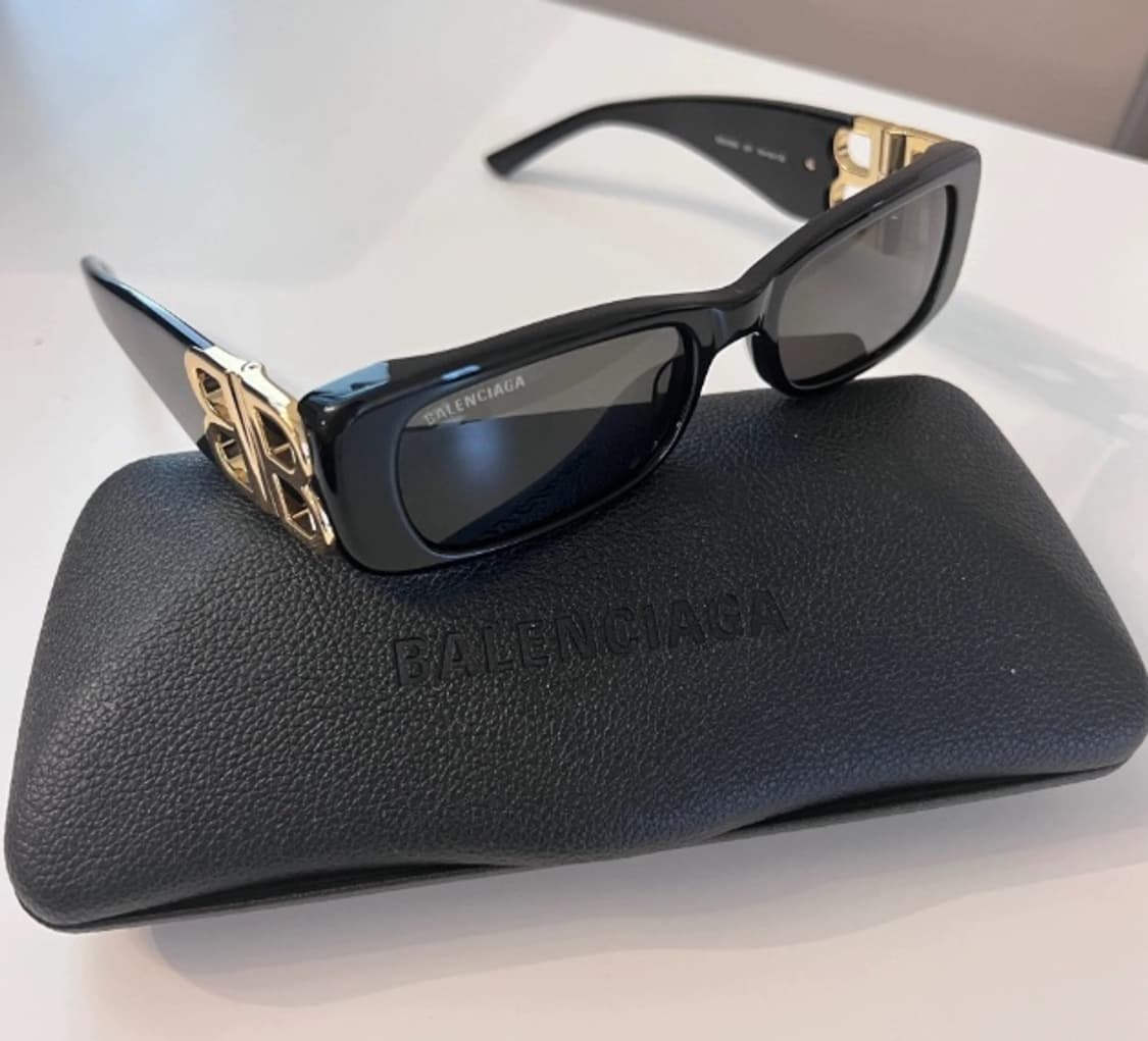 [정품] 발렌시아가 선글라스 블랙/골드 풀박스 상품이미지1