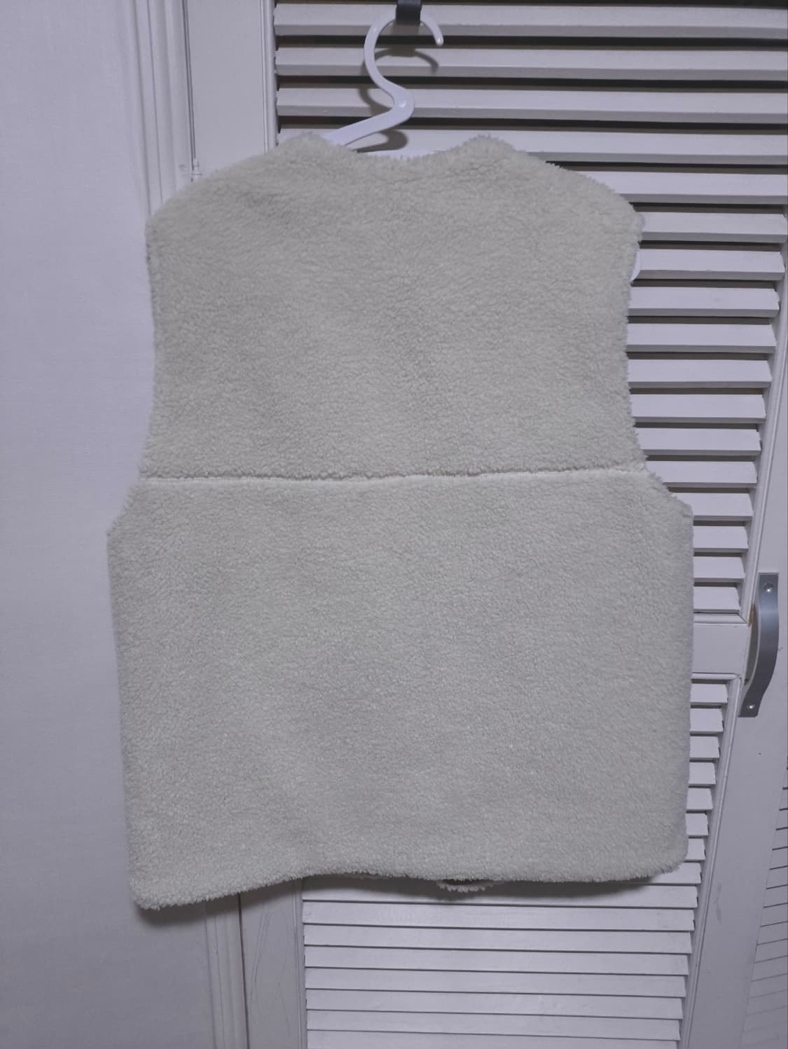 커버낫 리버시블 양털 패딩 조끼 상품이미지6