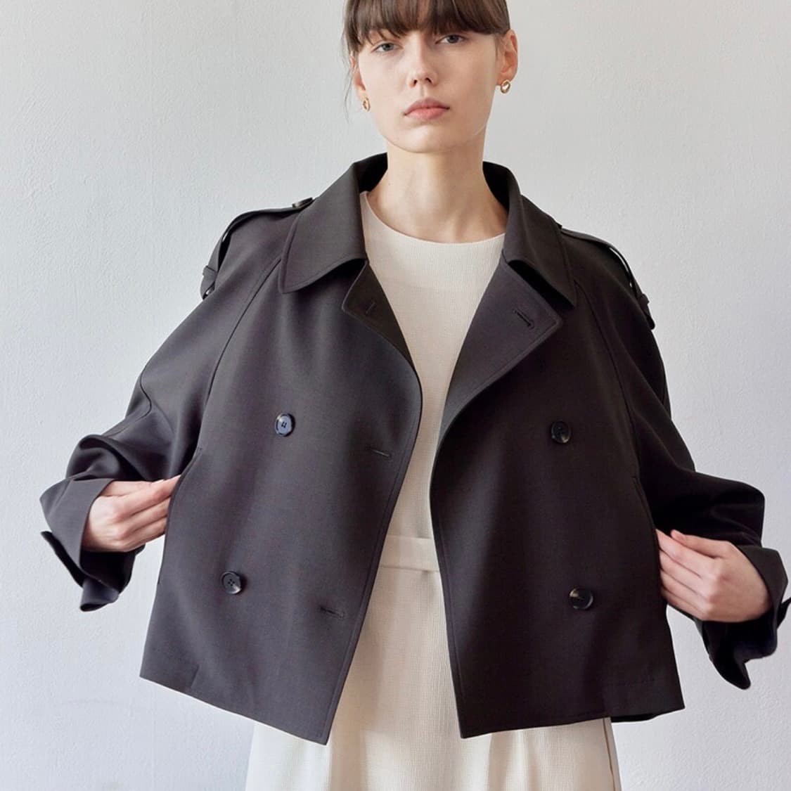 플램 트루 더블 숏 트렌치코트 상품이미지3