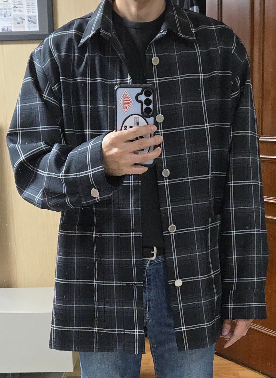 (착샷) 솔리드옴므 체크 셔츠 자켓 오버핏 상품이미지6