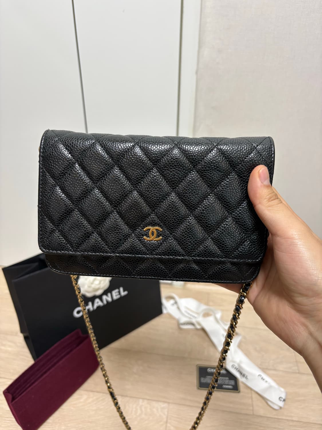 (새상품급, 정품) 샤넬 캐비어 금장 체인백 woc 상품이미지2