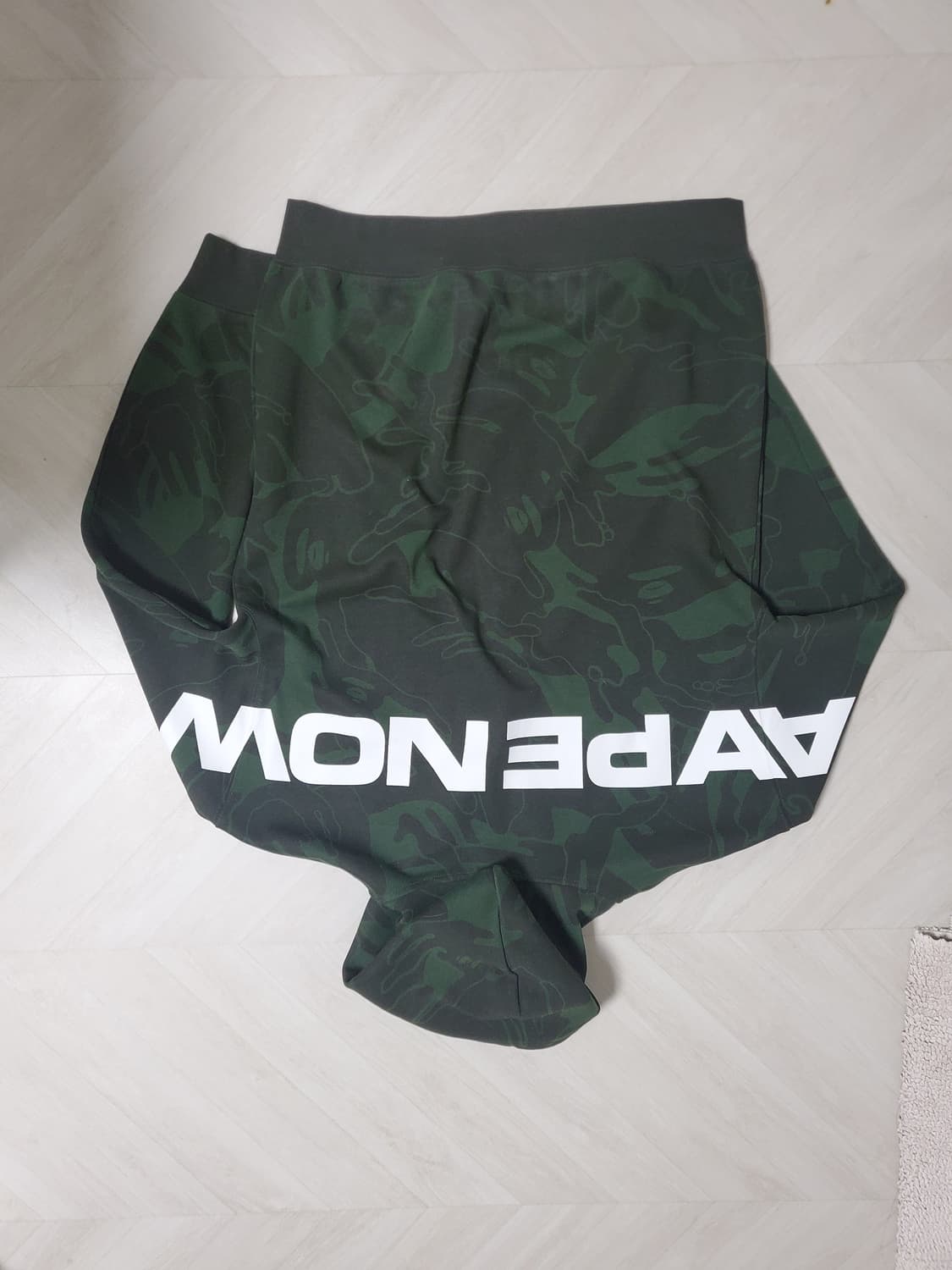 에이프 카모 후드집업 상품이미지2