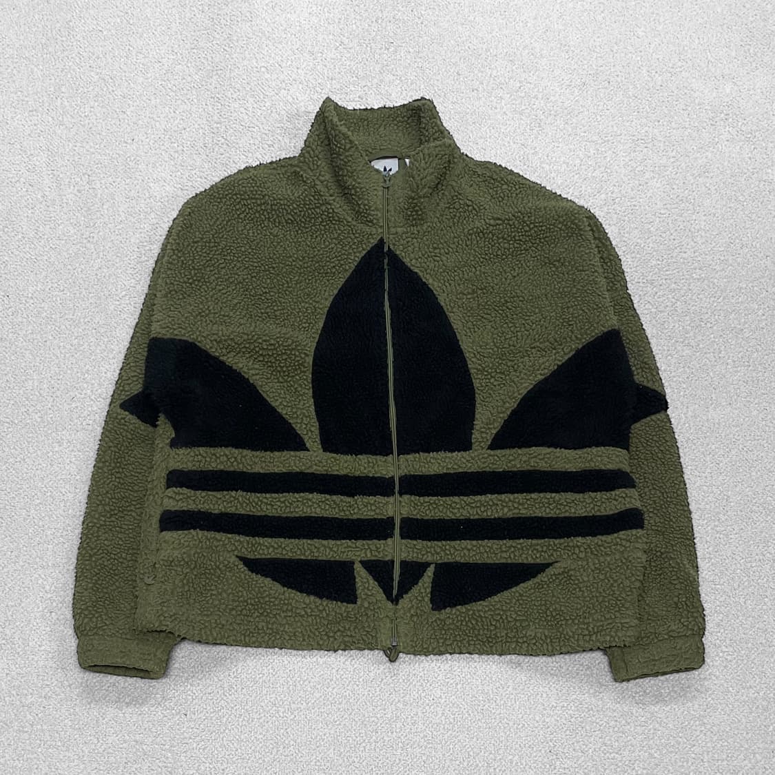 아디다스 빅 트레포일 후리스 자켓 카키 상품이미지1