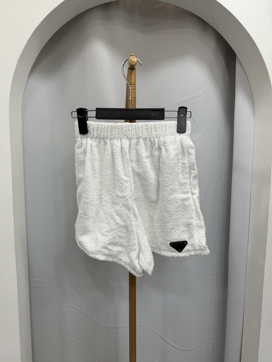 프라다 테리 숏 팬츠 반바지 36사이즈  상품이미지1