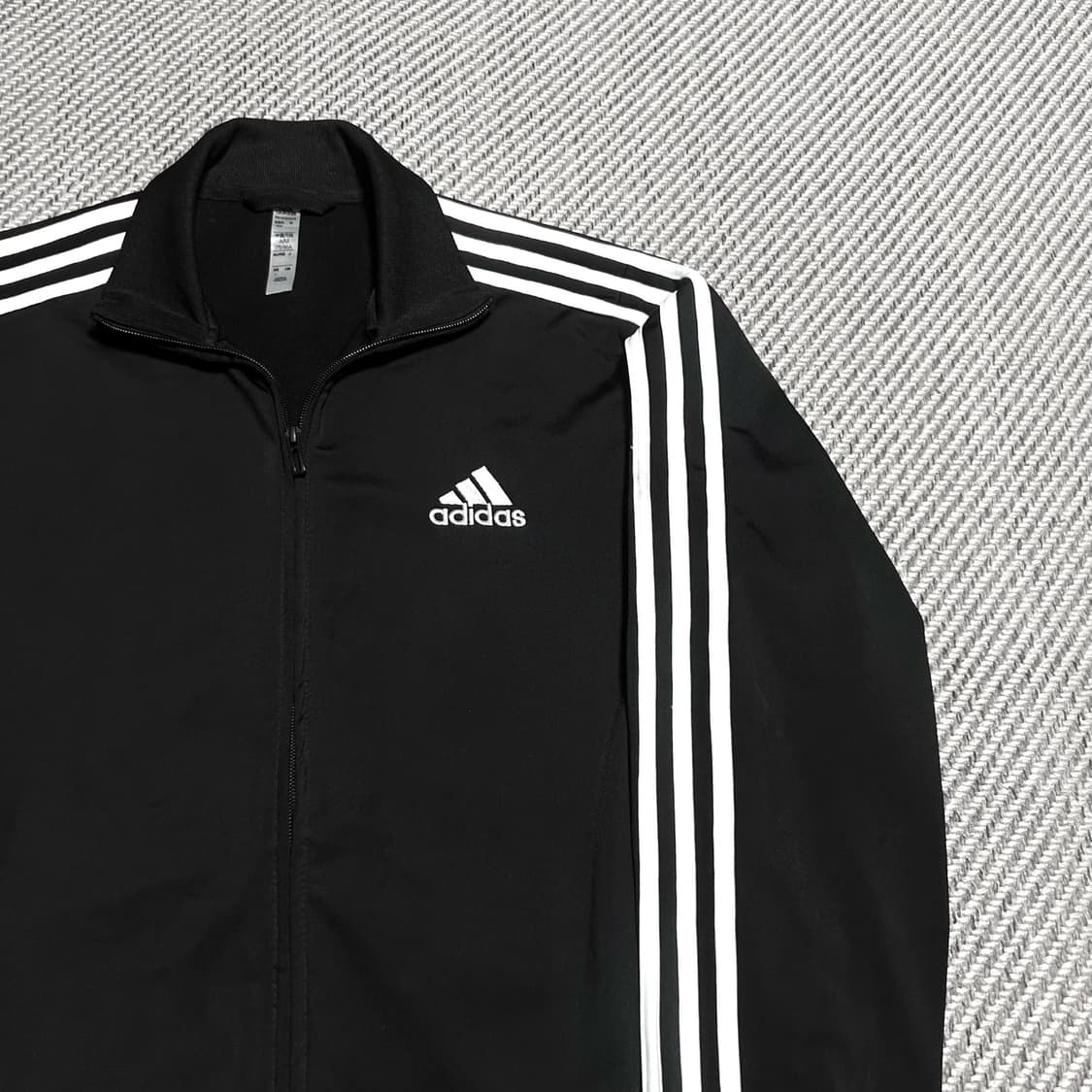 [M] adidas 아디다스 신형 3st 에센셜 트랙 져지 상품이미지3