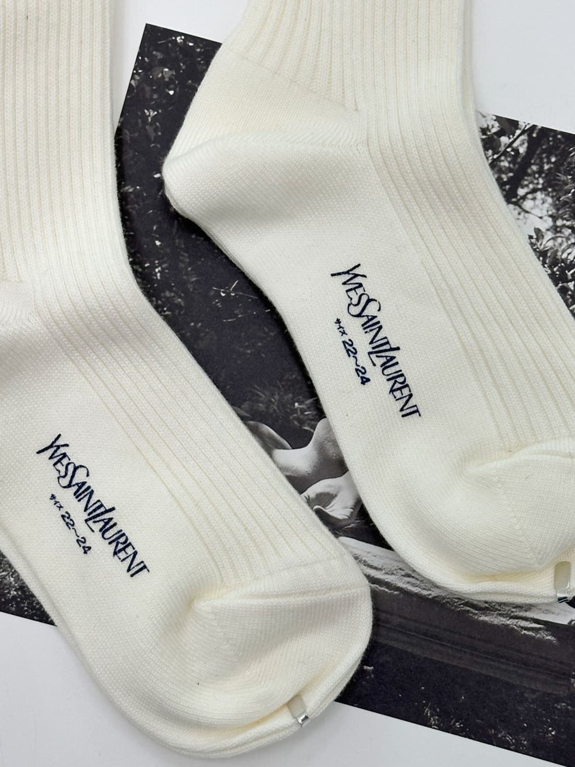 [새상품] YSL / 입생로랑 크림 골지 양말  상품이미지8