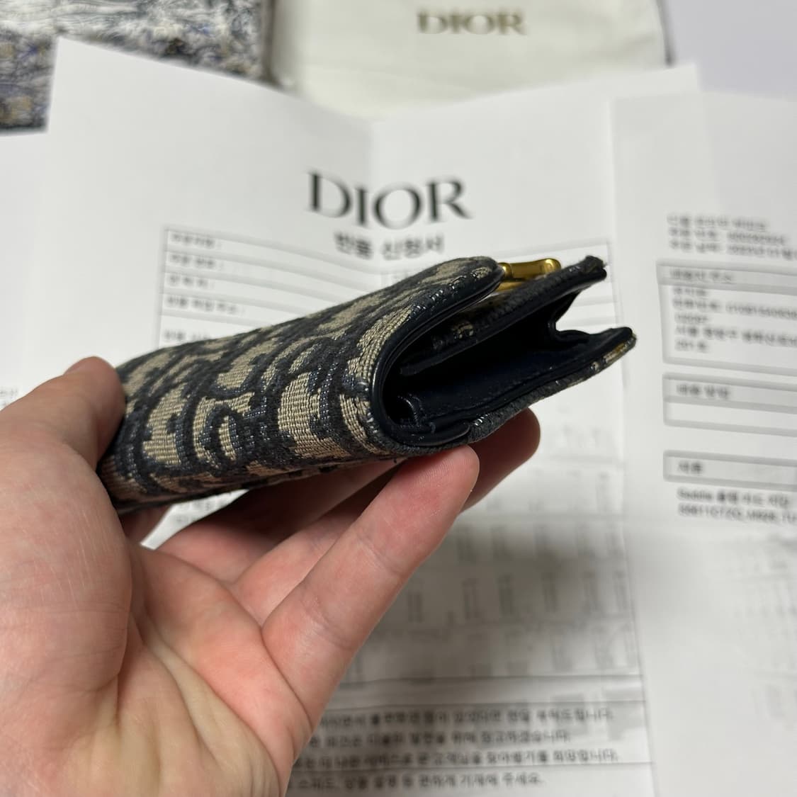 [풀구성] 디올 오블리크 새들 플랩 카드지갑 베이지 상품이미지8
