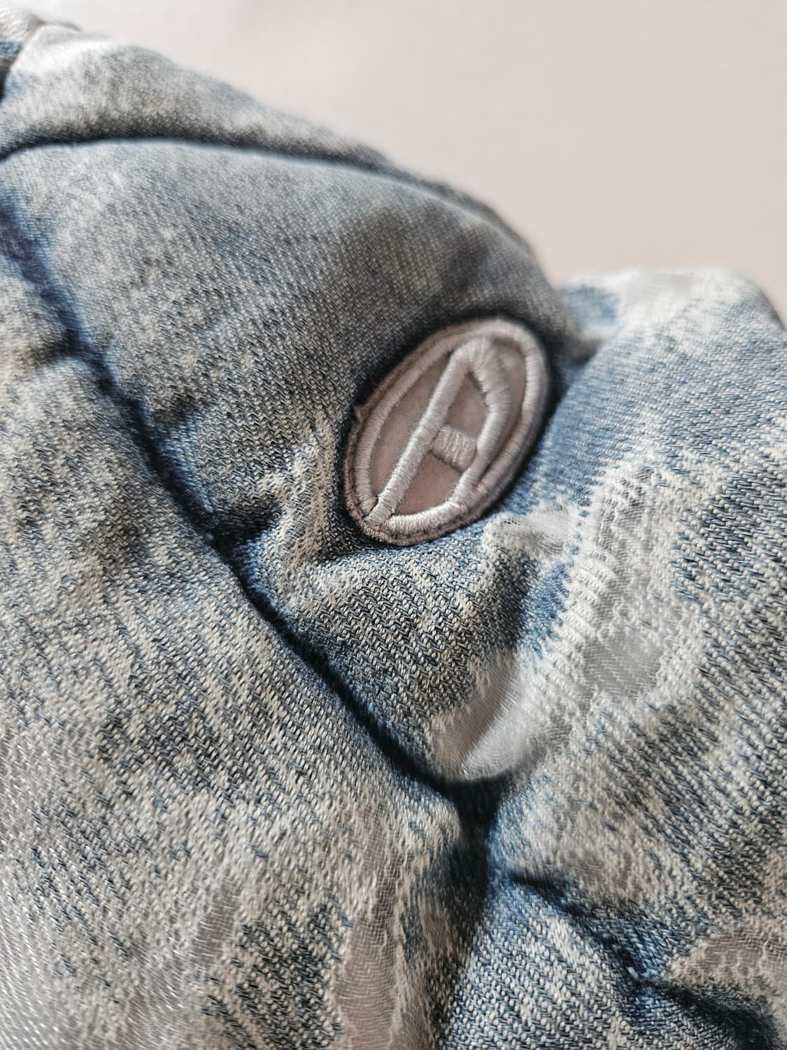 [새제품] 디젤 W-histel 푸퍼 데님 패딩 자켓 상품이미지3