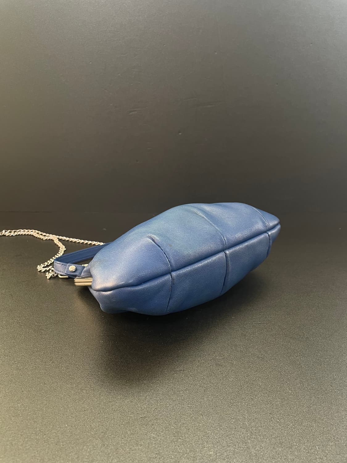 비비안웨스트우드 그래니 프레임 펄스 크로스백 블루 상품이미지7