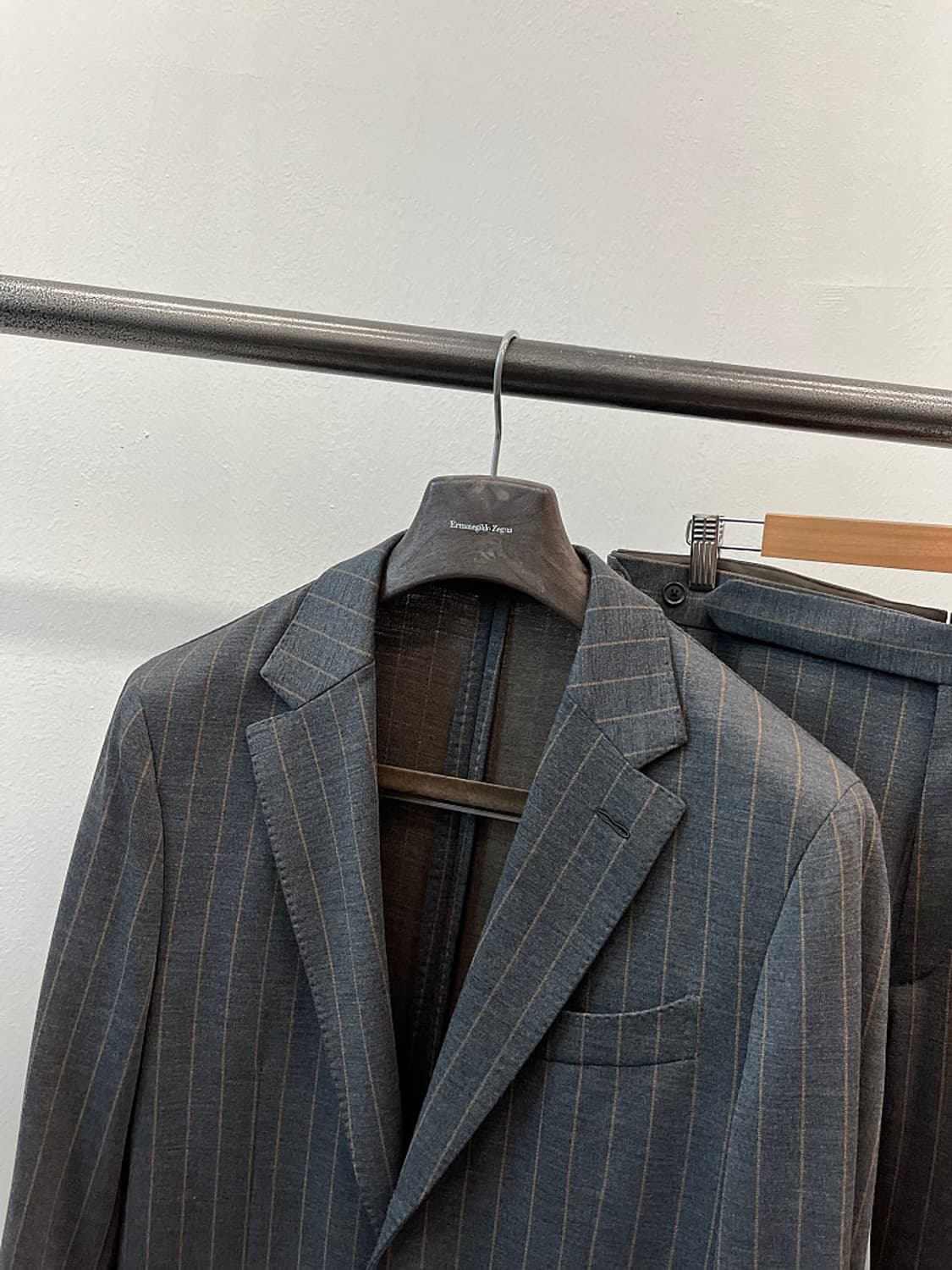 100,31-32) 카루소 CRSO 신형 셋업 슈트  상품이미지3