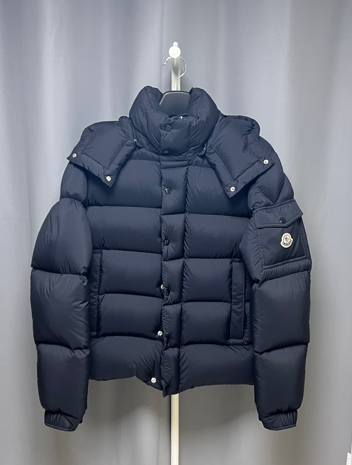 [정품] 백화점판, 새상품급 / 23FW 몽클레어 베제르 블랙 3size 상품이미지1