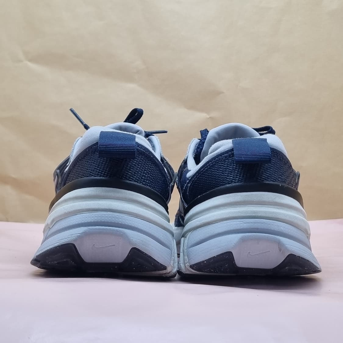 나이키 V2K런 남성운동화 275 상품이미지4