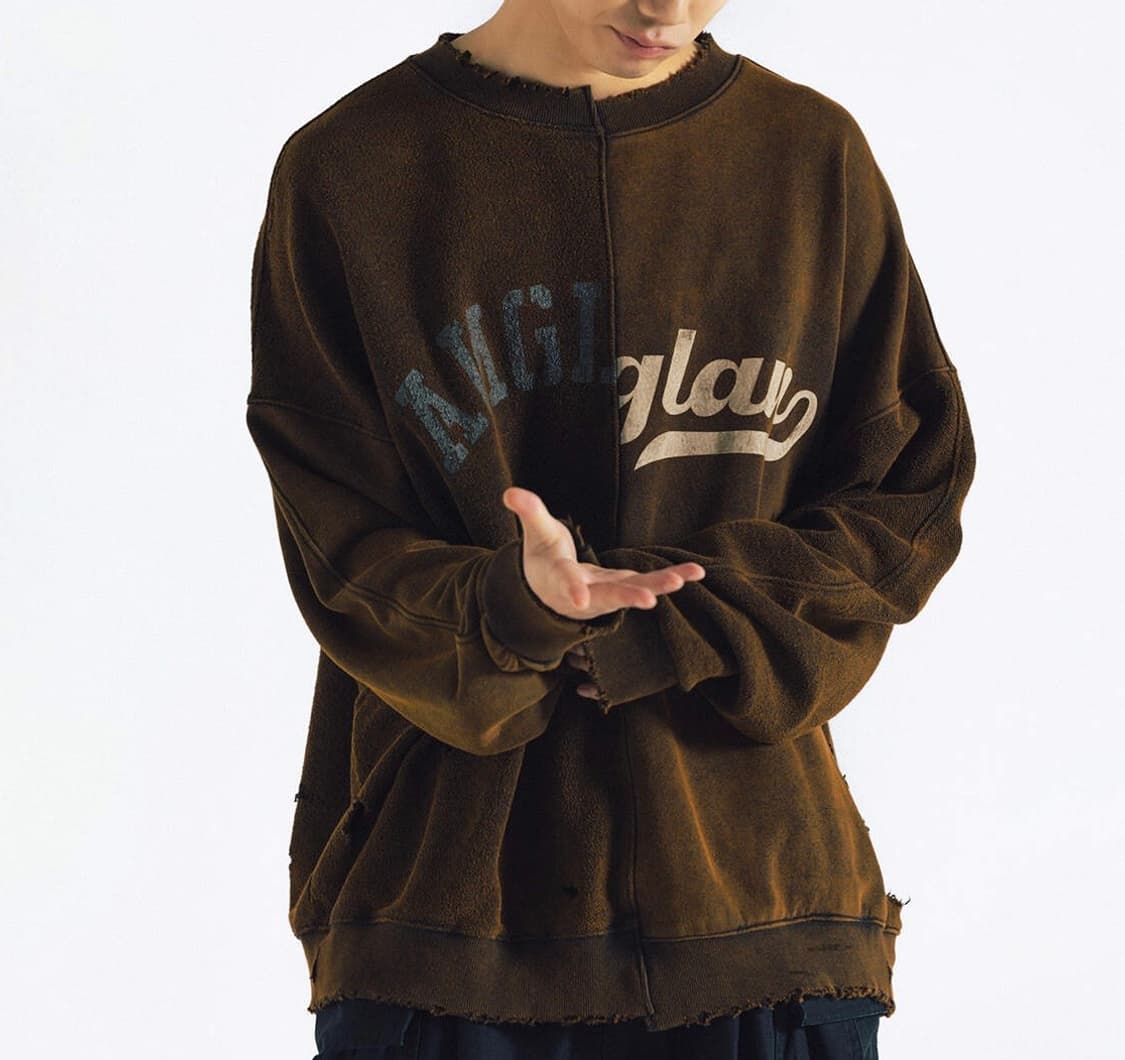 앵글런 데미지 로고 맨투맨 상품이미지3