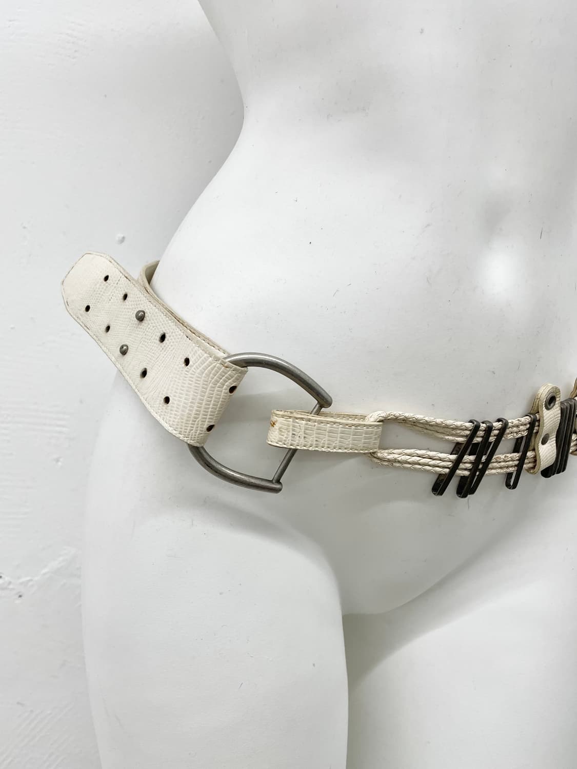 그런지 디테일 버클 벨트 상품이미지2