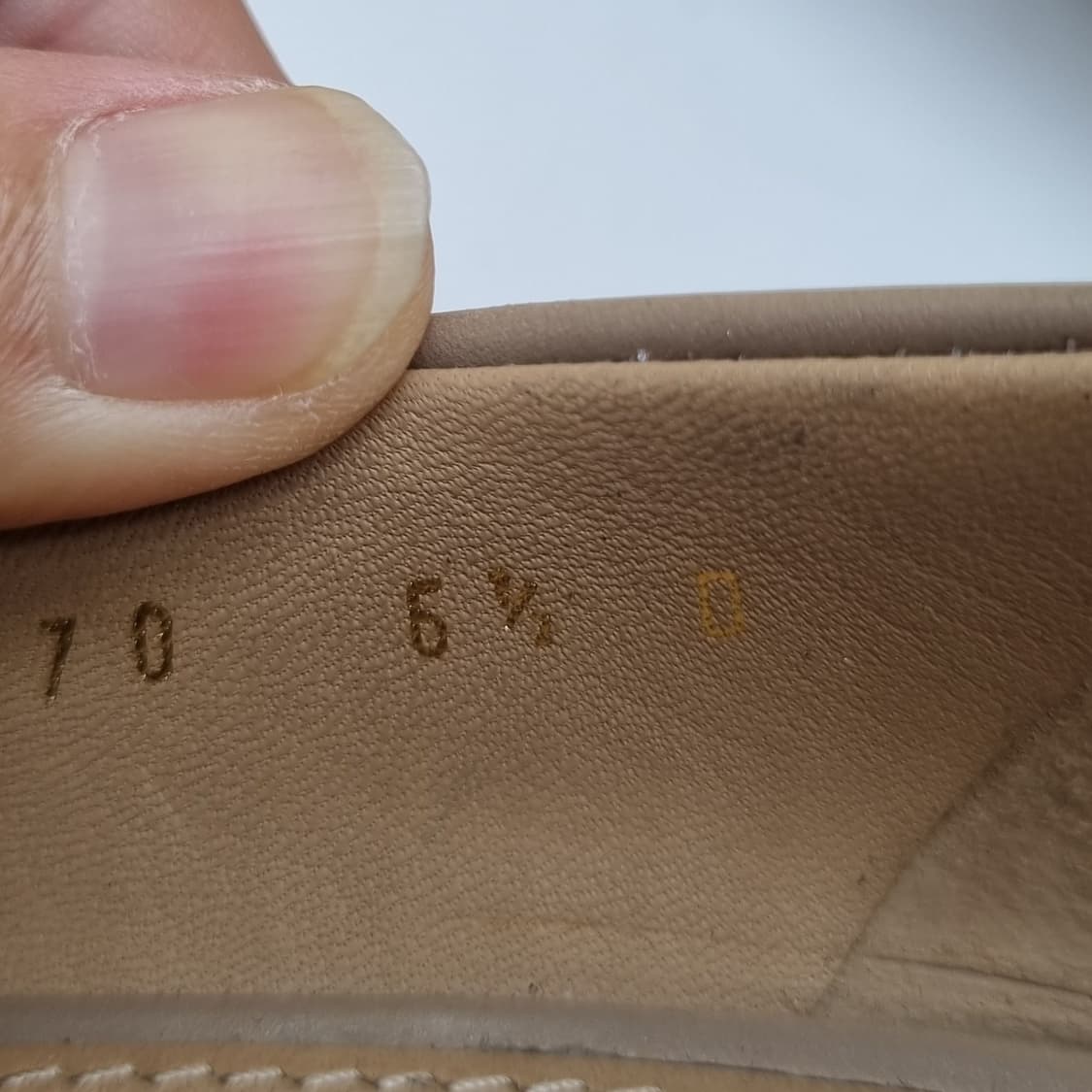 페라가모 펌프스힐6.5 240 굽7. 상품이미지6