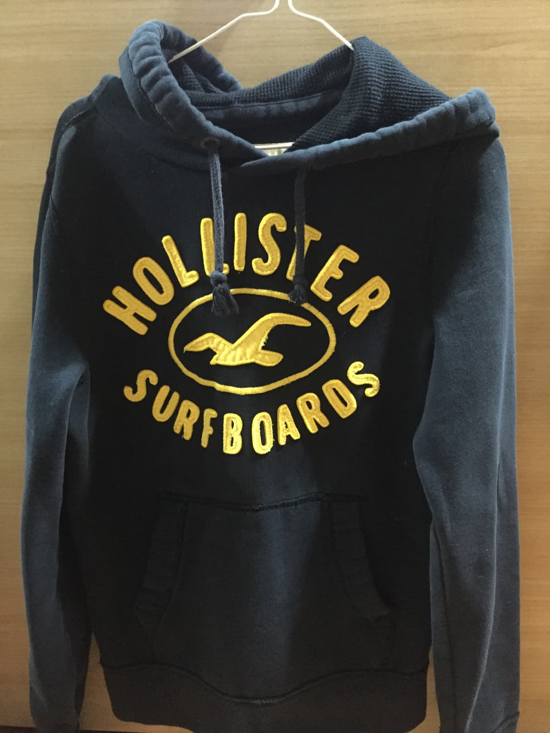 홀리스터 대장 로고 후드티 상품이미지2