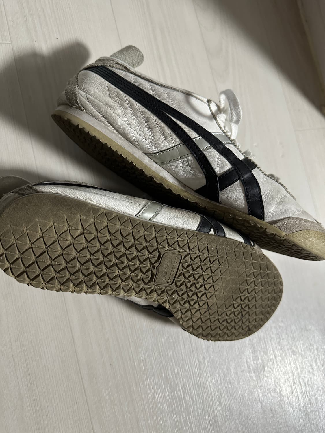 오니츠카타이거 멕시코66 흰검 [270] 상품이미지3