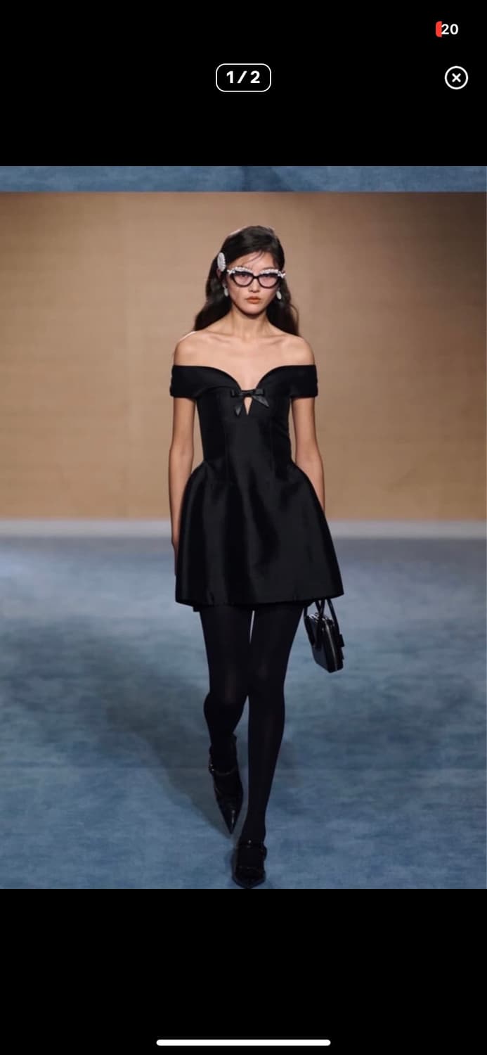 -주말 할인- (택달린 새제품) 슈슈통 미니 커브드 드레스 상품이미지2