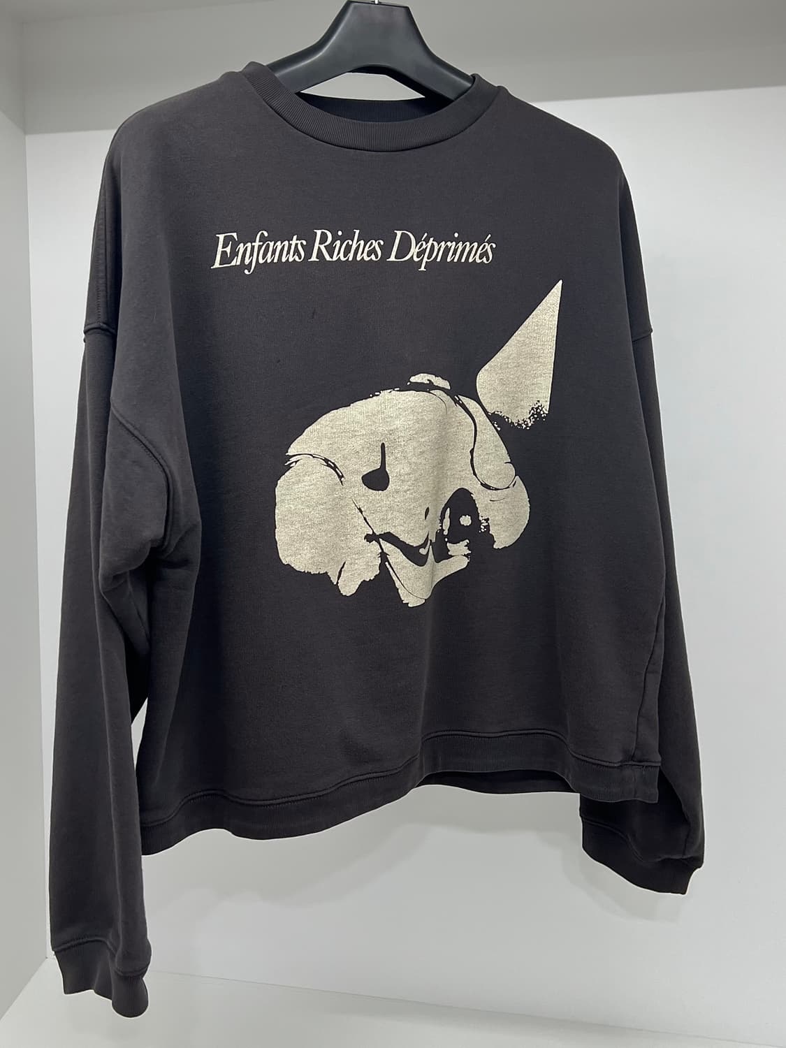 앙팡리쉬데프리메 슬리핑뷰티 맨투맨 enfants riches deprim 상품이미지1