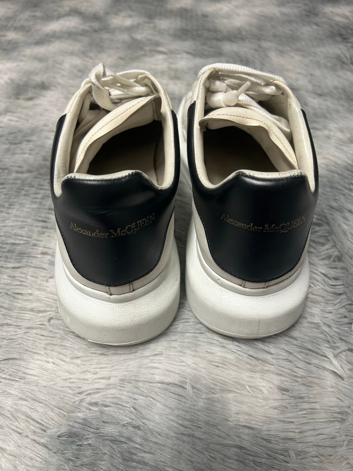 [41 size] 알렉산더 맥퀸 오버솔 스니커즈 화이트 상품이미지6