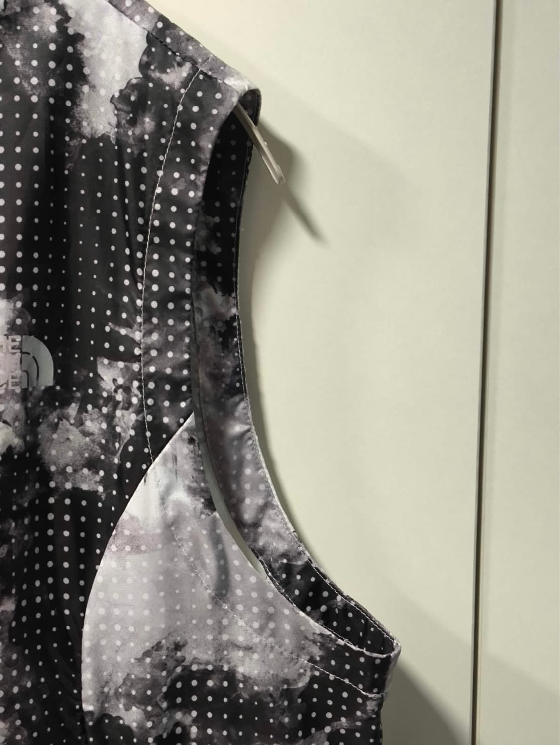 100 노스페이스 타이다이 등산복 조끼 상품이미지4