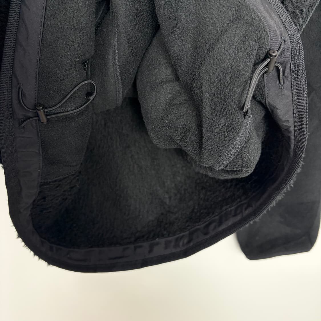 유니클로 화이트마운티니어링 플리스 후리스 후드 자켓 상품이미지6