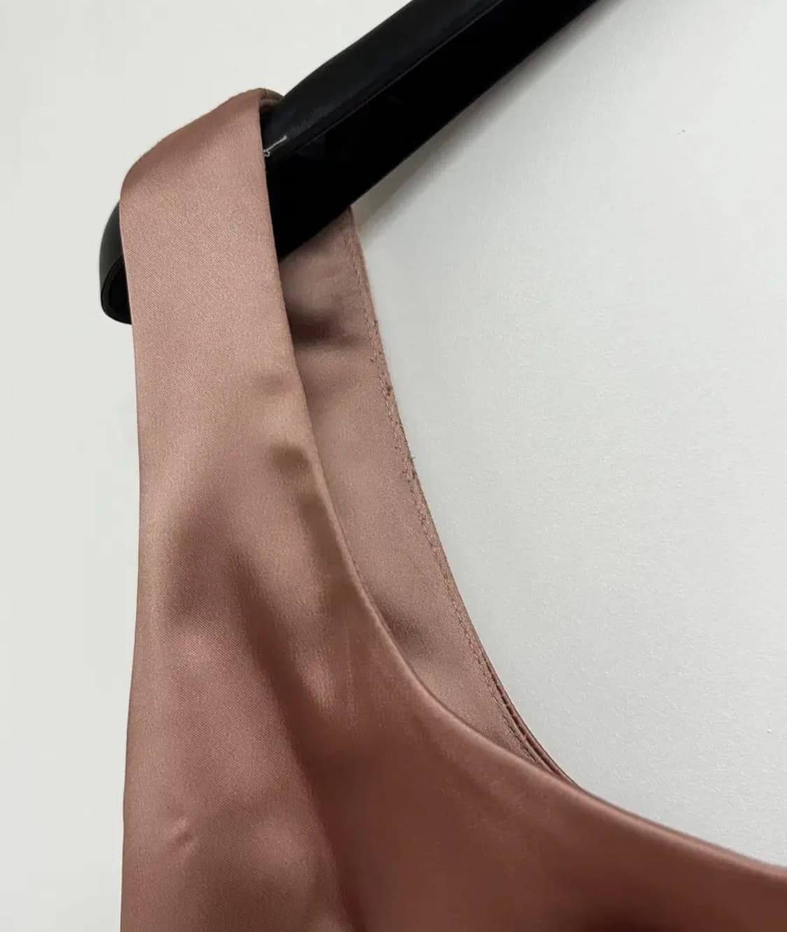 루루서울 slim satin 원피스 상품이미지10
