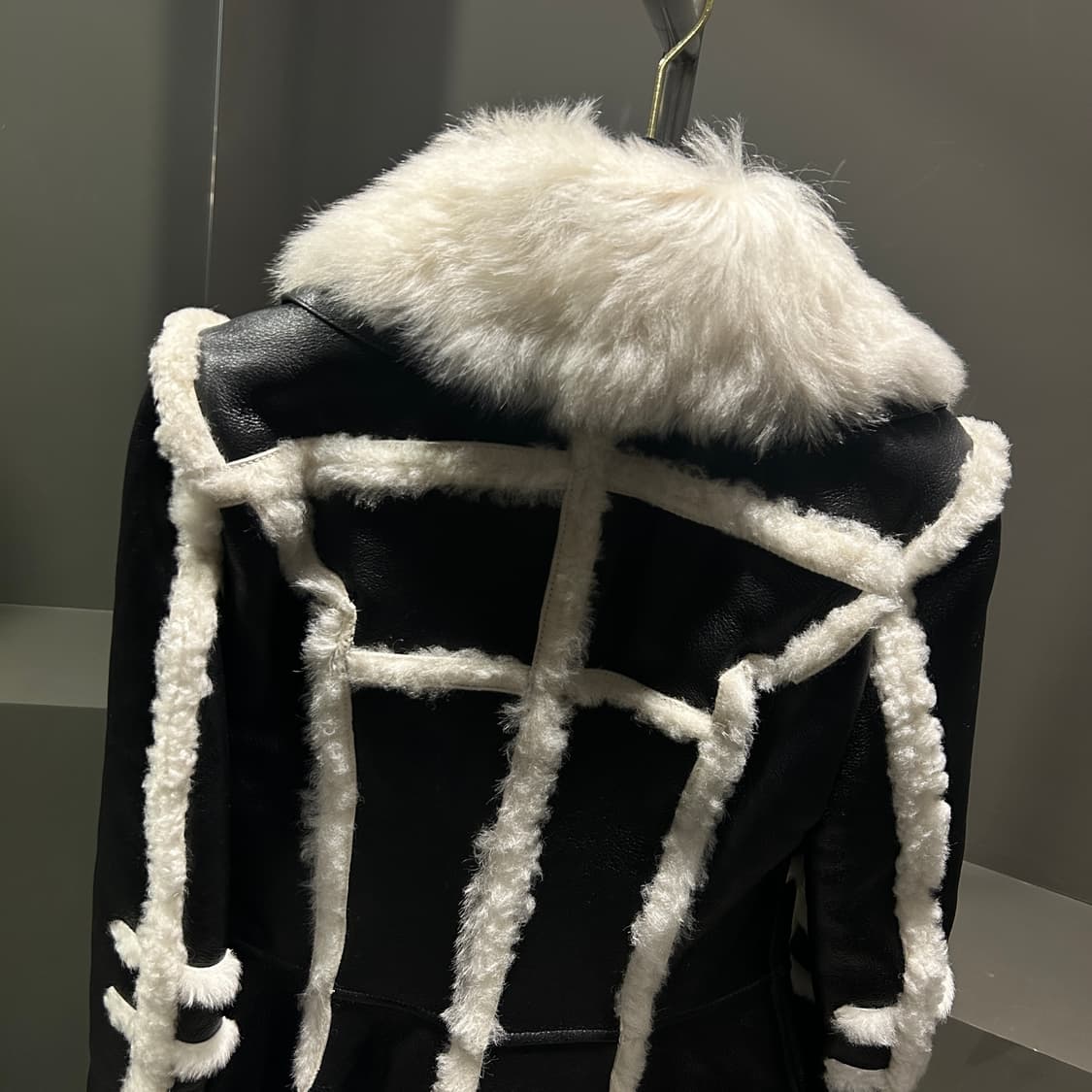 알렉산더 맥퀸 퍼 무스탕 자켓 상품이미지6