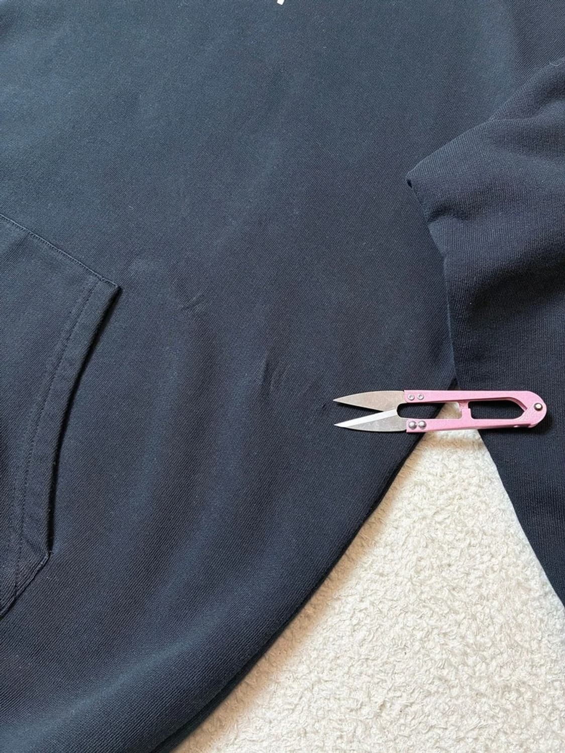 발렌시아가 블랙 BB 로고 오버핏 후드 티셔츠 PN6660    상품이미지5