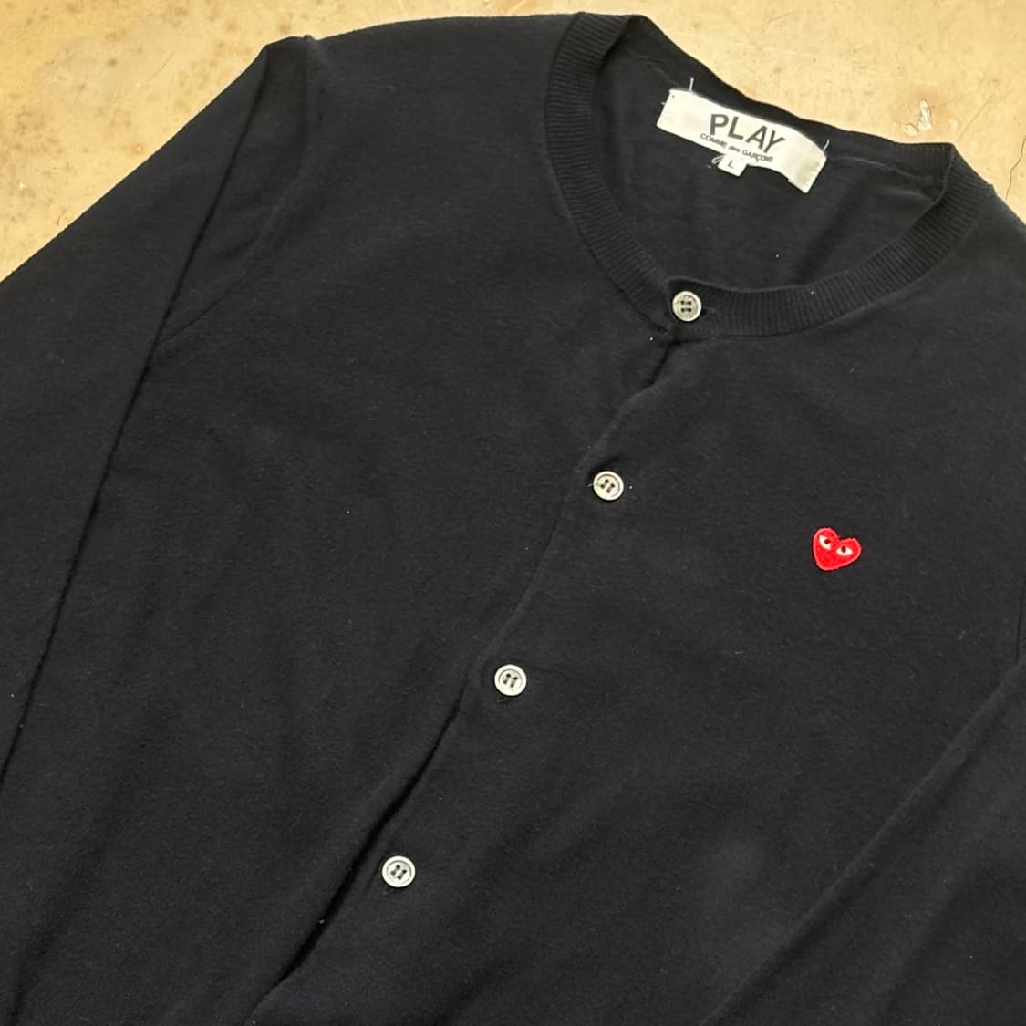 🫶🏻꼼데가르송 Red 와펜 여성용 Black 가디건🫶🏻 상품이미지2