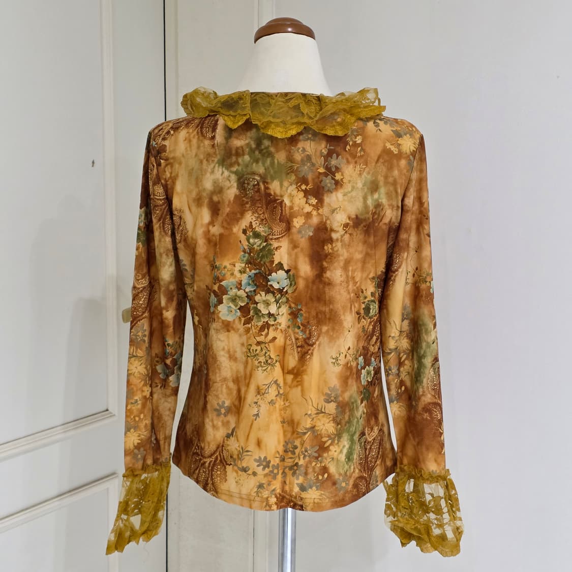 빈티지)플로럴 프릴 옐로우 레이스 보헤미안 모리걸st 로맨틱 블라우스 상품이미지4