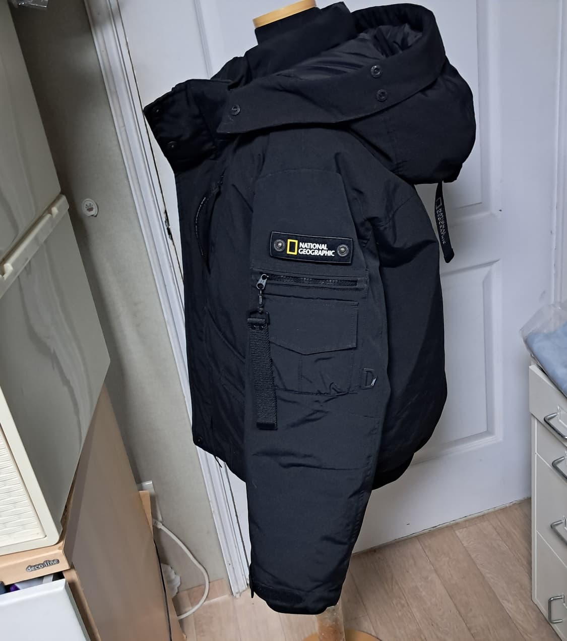 내셔널지오그래픽 블랙 덕다운 패딩 M(21년제품) 상품이미지2