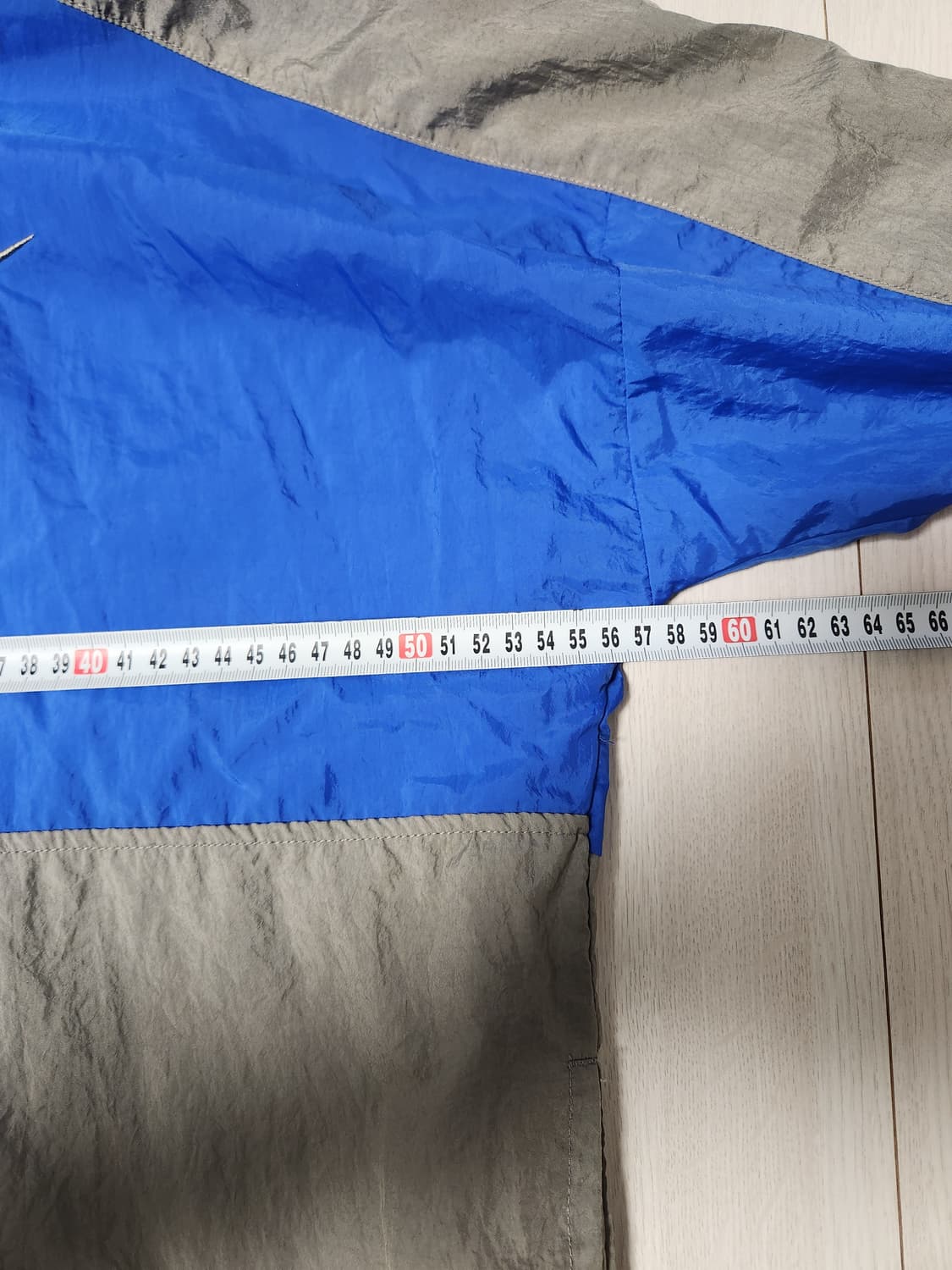 나이키 애슬레틱스 우븐 후드집업 바람막이 상하의 세트 사이즈95 m

여 상품이미지4