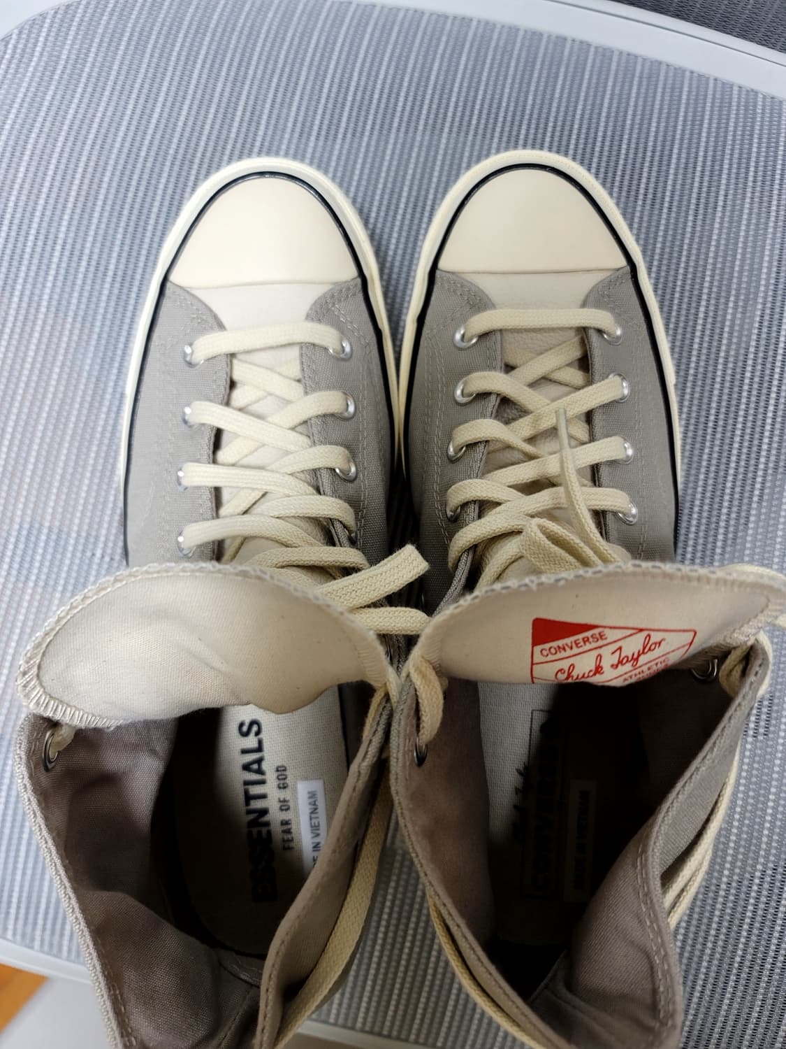 (새상품) 컨버스 x 피어 오브 갓 에센셜 척 70 하이 그레이 295 상품이미지3
